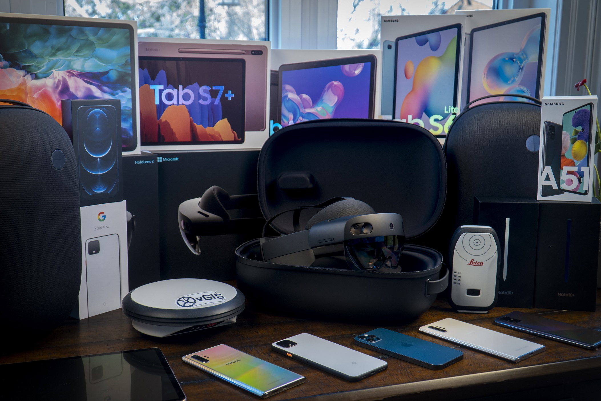 Augmented shop reality equipment